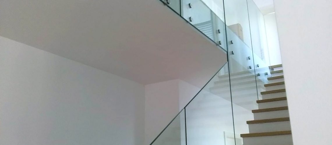 GMM Glass Railing